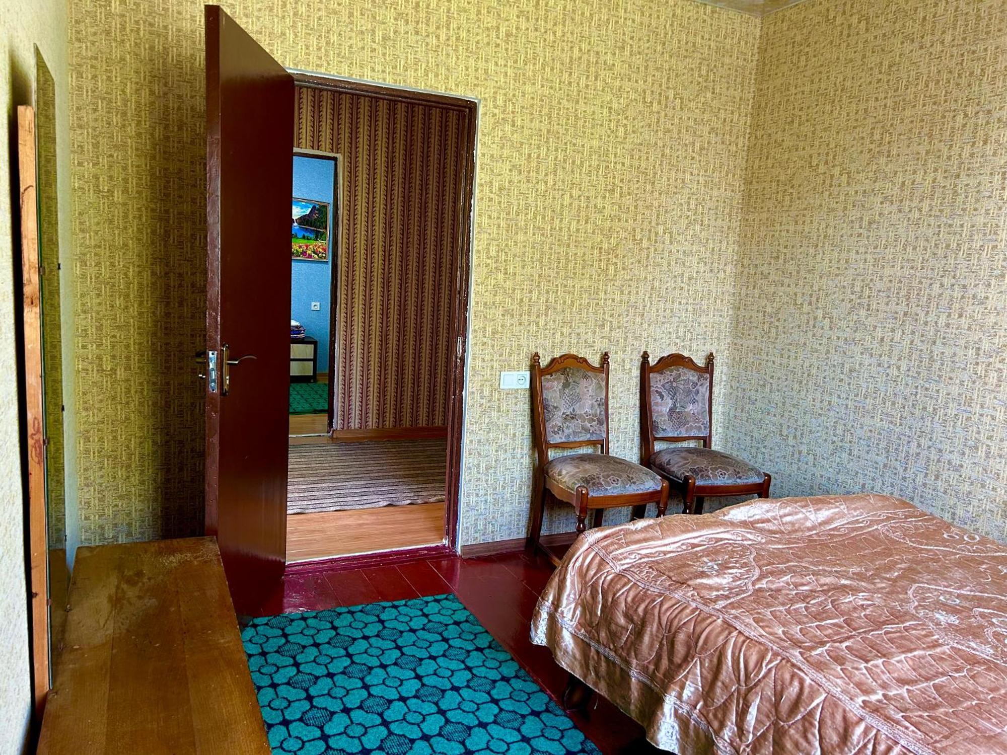 Vaso'S Guesthouse Katskhi ภายนอก รูปภาพ
