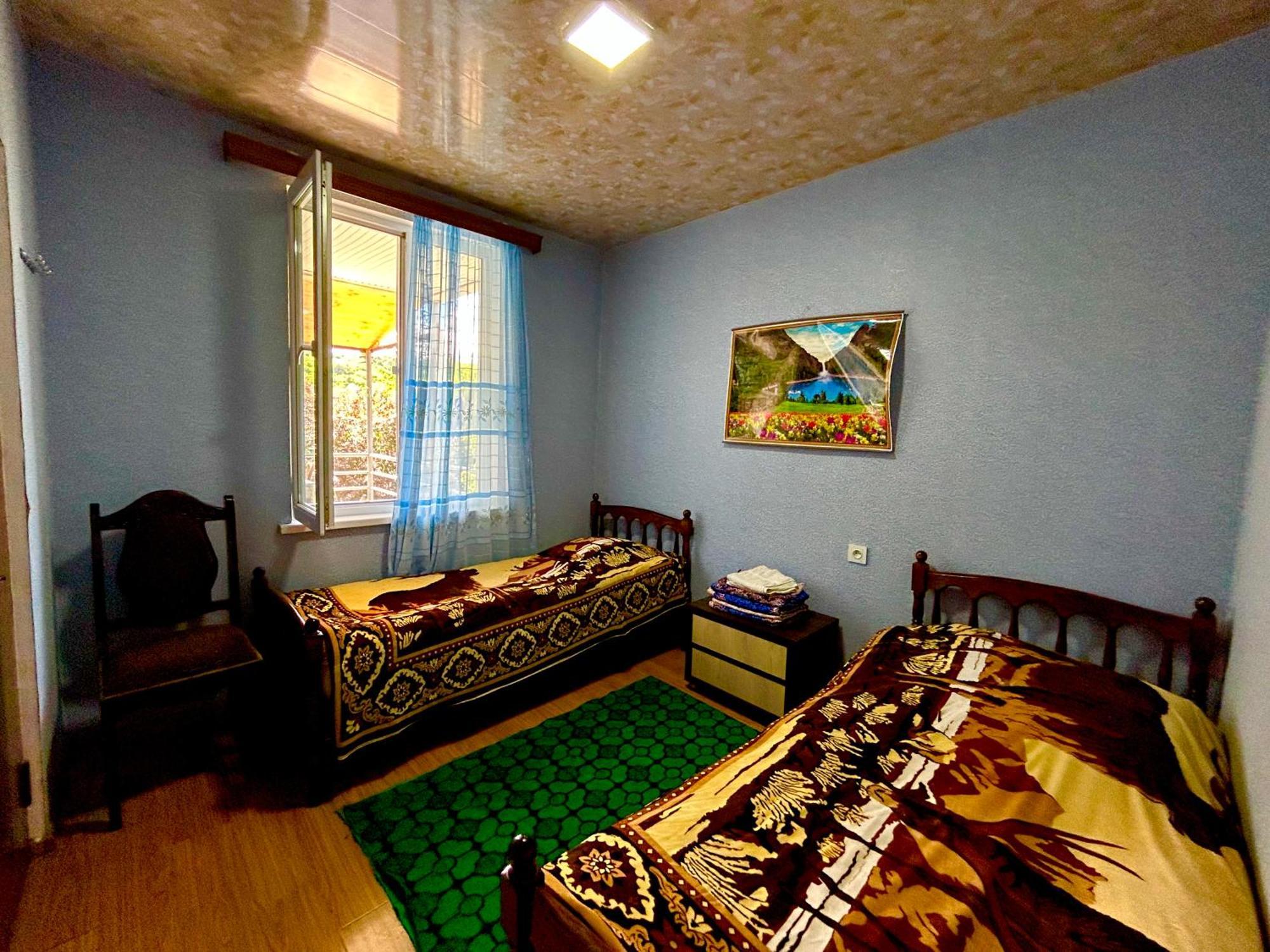 Vaso'S Guesthouse Katskhi ภายนอก รูปภาพ