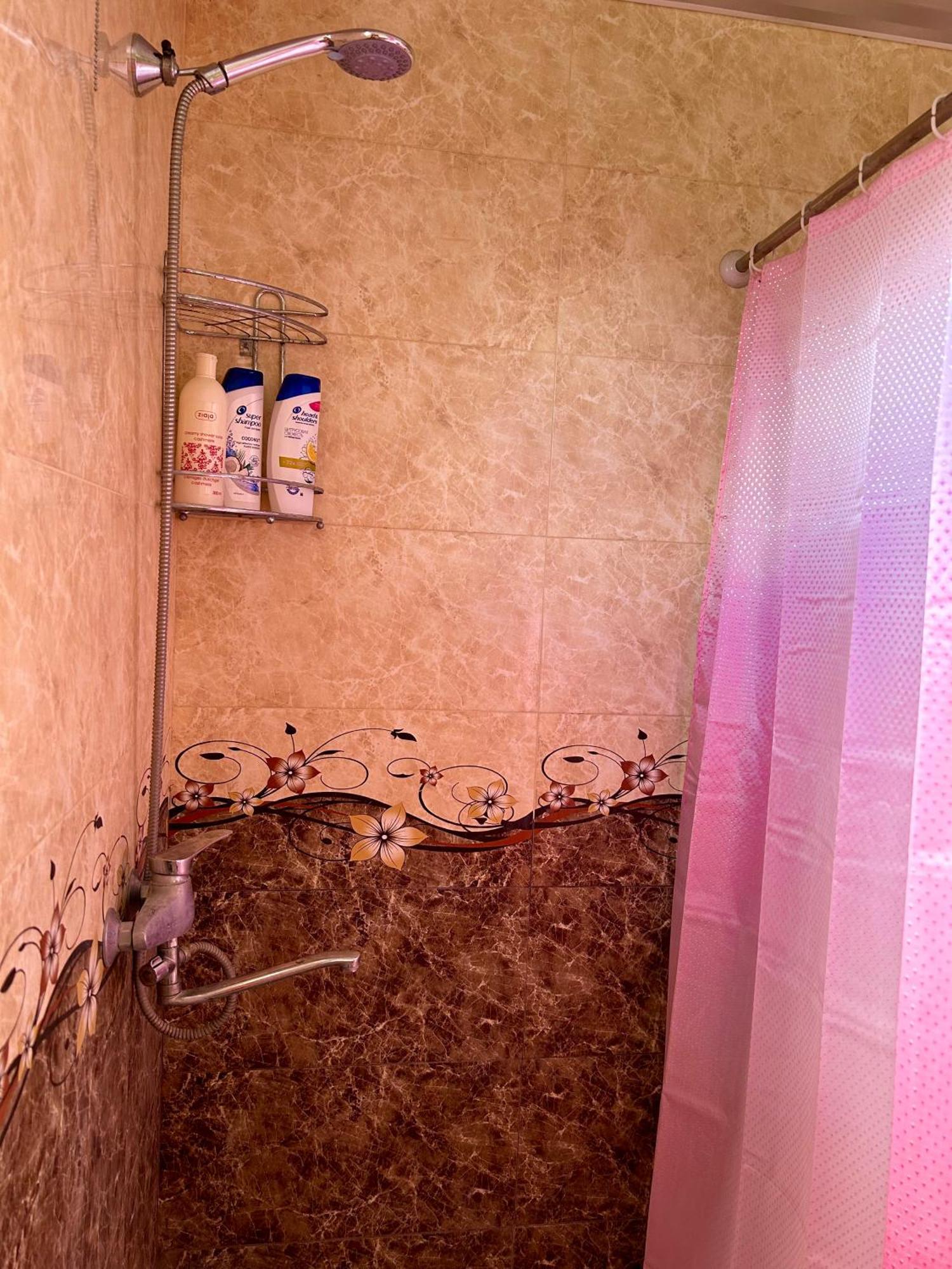 Vaso'S Guesthouse Katskhi ภายนอก รูปภาพ